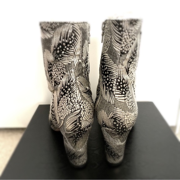 Dries Van Noten Brocade Cap-Toe 80mm Bootie - Picture 4 of 12